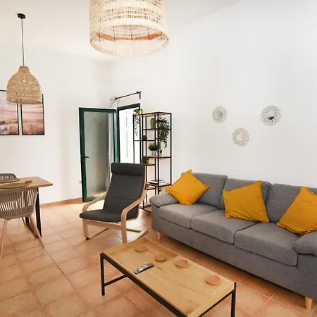Holiday home Casa Alleen *