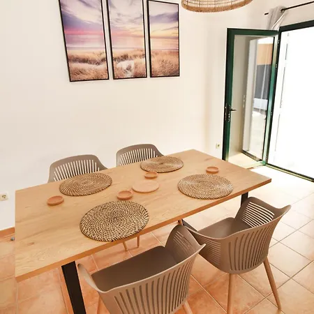 Casa Alleen